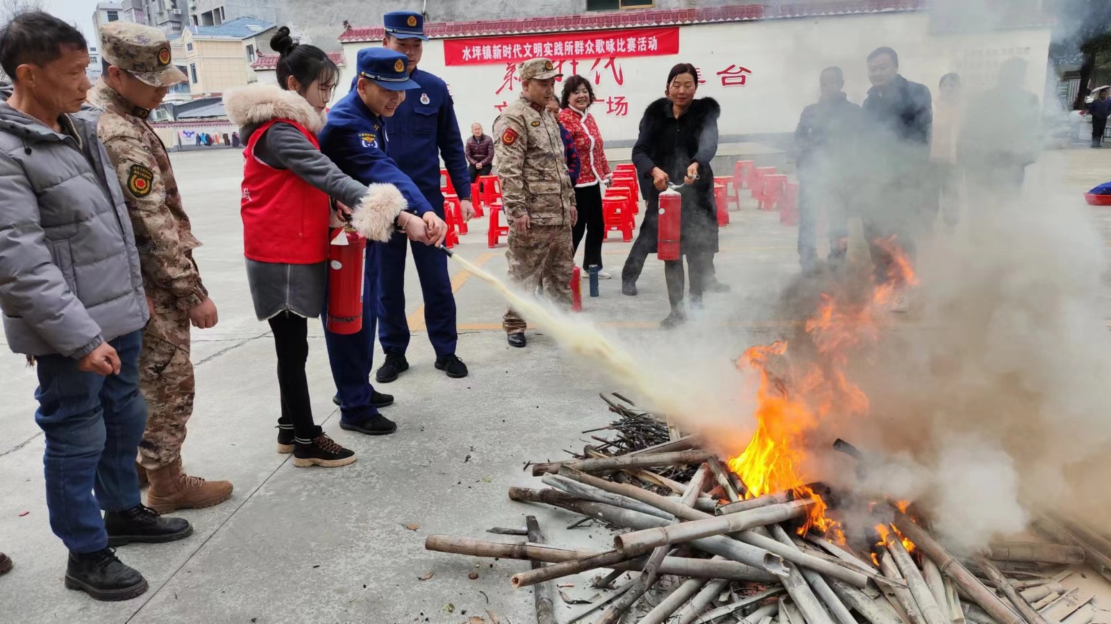 1705560616778470.jpg 45b8622b7cd4c0ab2b7c83cfb561a5b.jpg