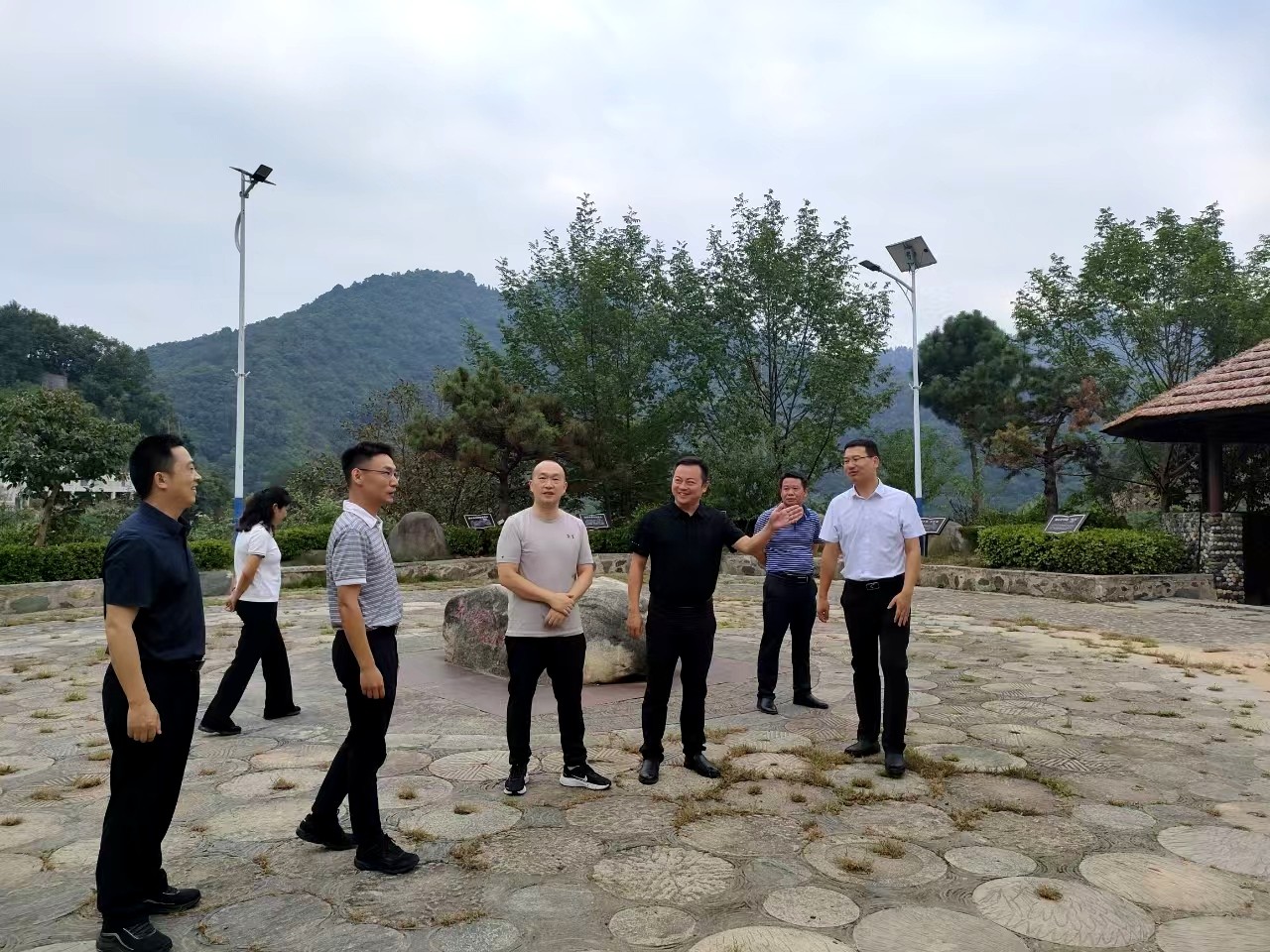 1725873674187670.jpg 11.jpg