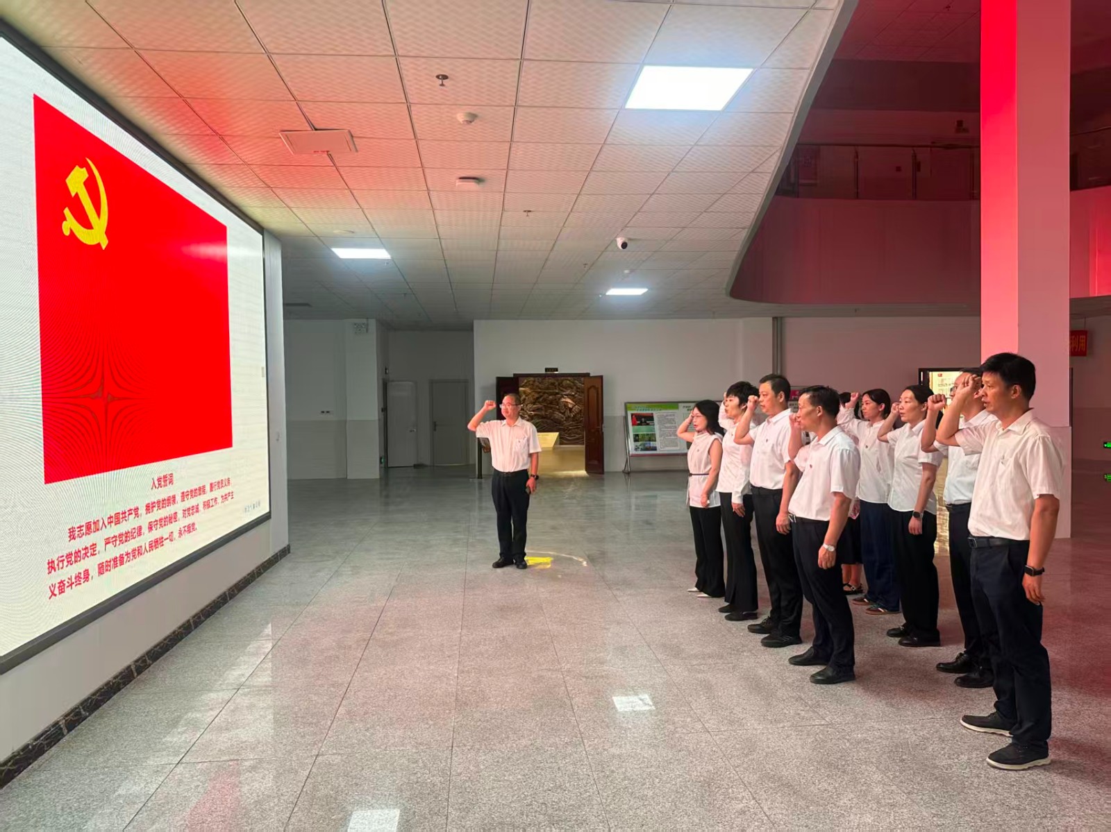 1760690053755154.jpg 微信圖片_20251017163019_1482_49.jpg