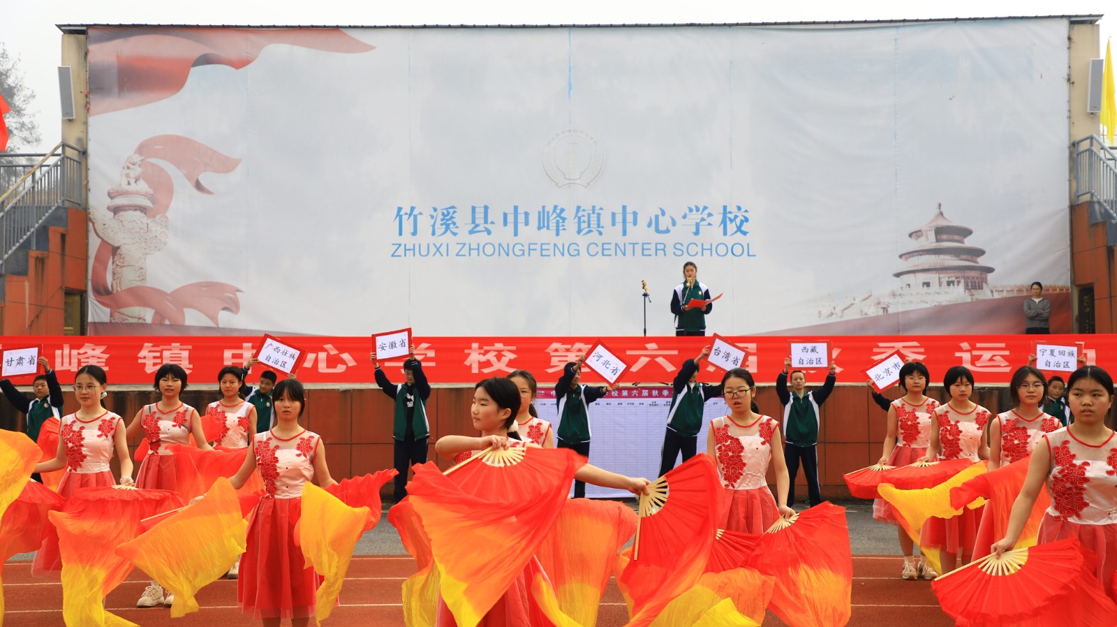 1763091908344765.jpg IMG_1919.JPG